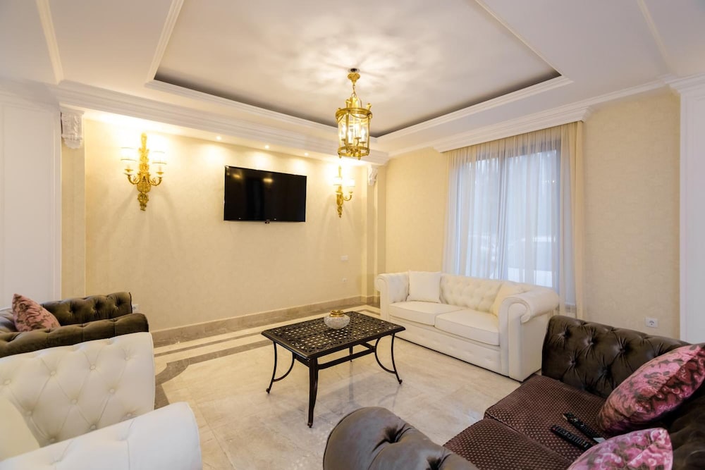 Orchid Boutique Hotel 33/43