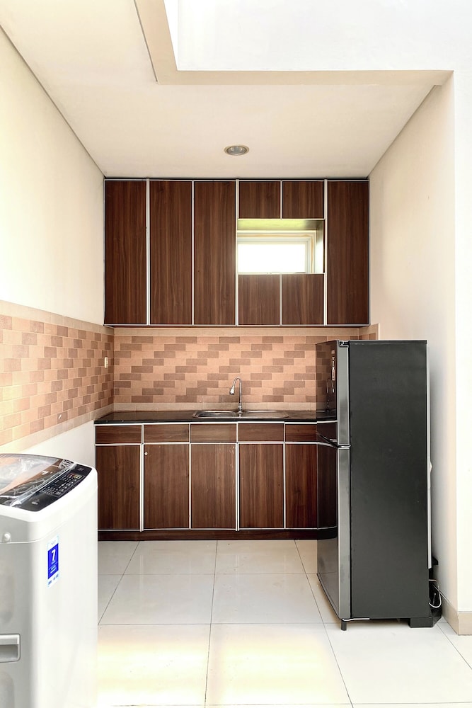 Behomy Corner 8 Lippo Karawaci by ZUZU 6/67