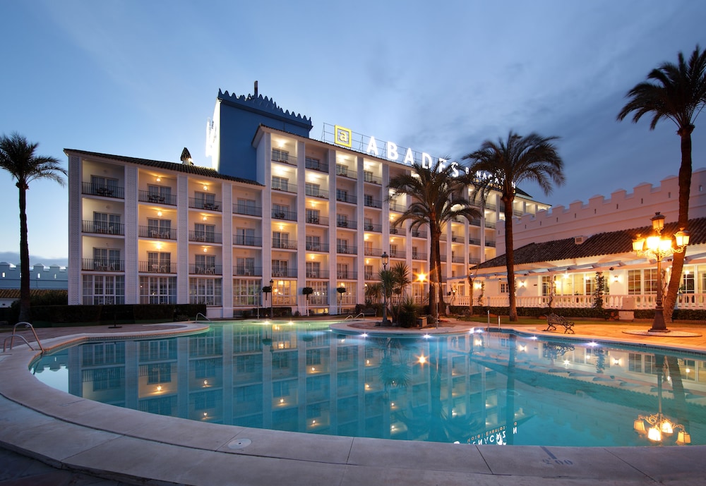 Hotel Abades Benacazon 1/61