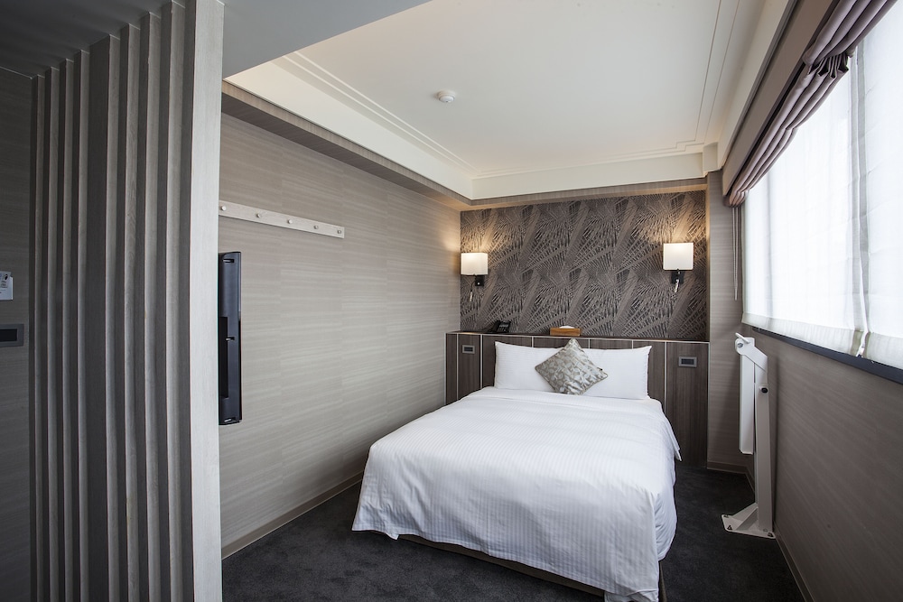 Citizen Hotel 14/55