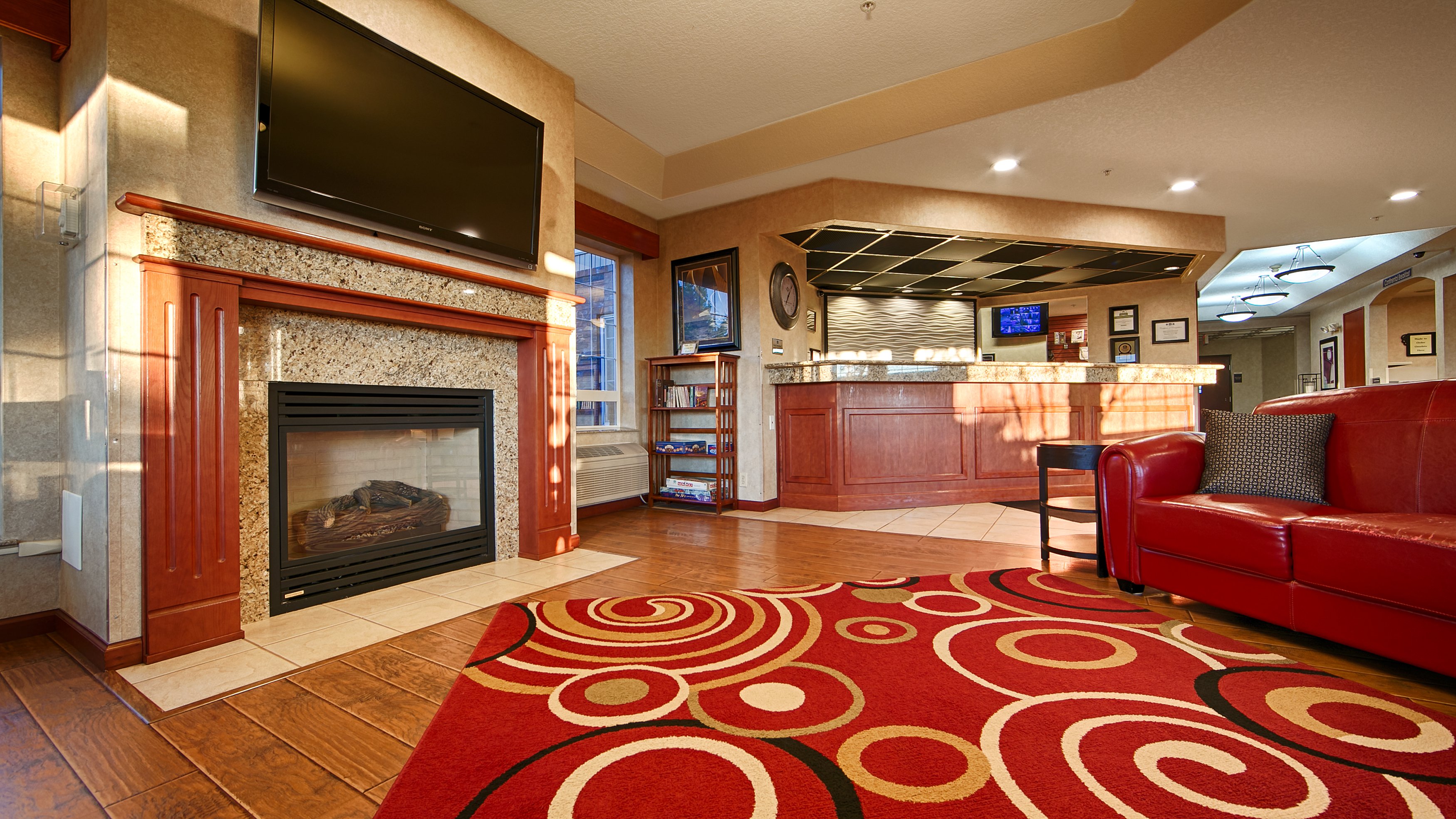 Best Western Plus Park Place Inn & Suites 11/76