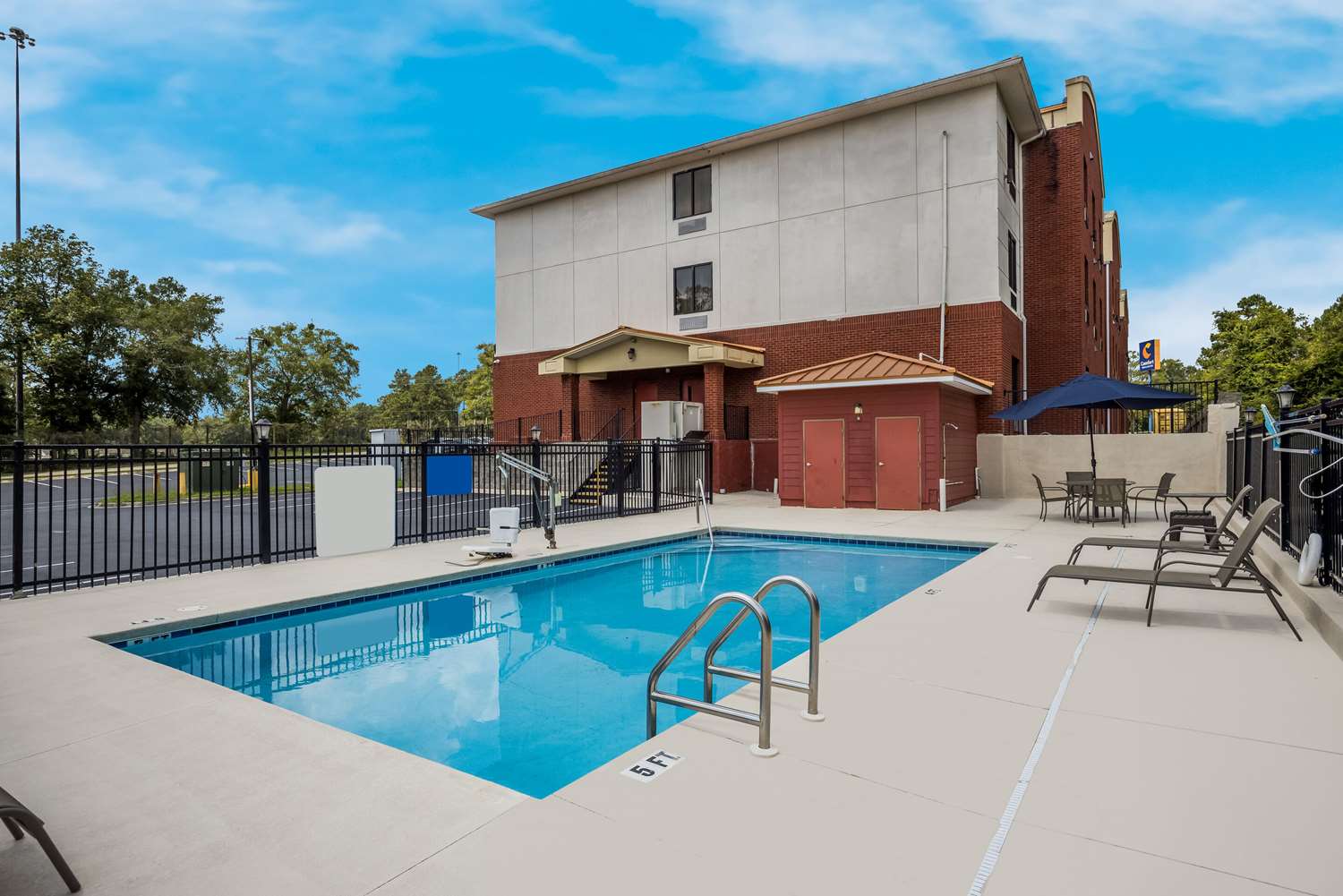 Comfort Inn & Suites Midway - Tallahassee West 2/38