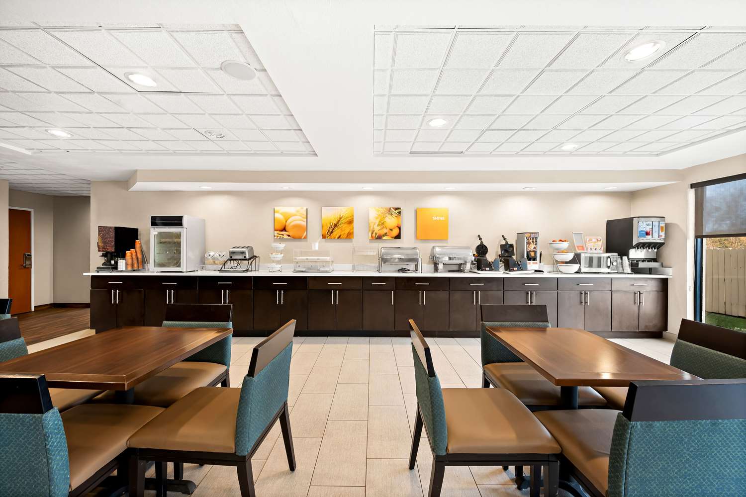 Comfort Inn Suites Decatur Forsyth 8/14