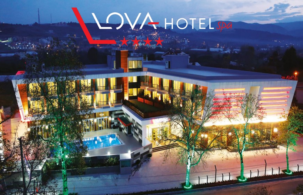 Lova Hotel Spa 41/50