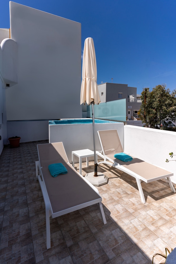 Anamnesis Spa Luxury Apartments 63/67