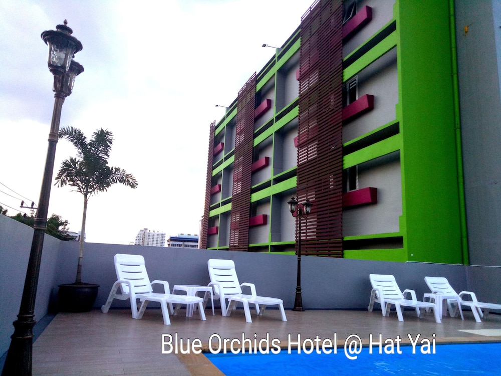 Blue Orchids Hotel 4/66