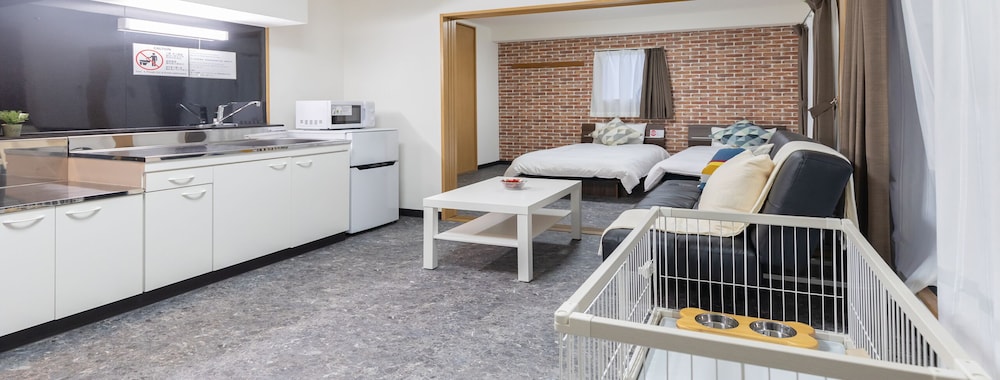 Grande Famille Shimanouchi Dotombori Condo 49/50