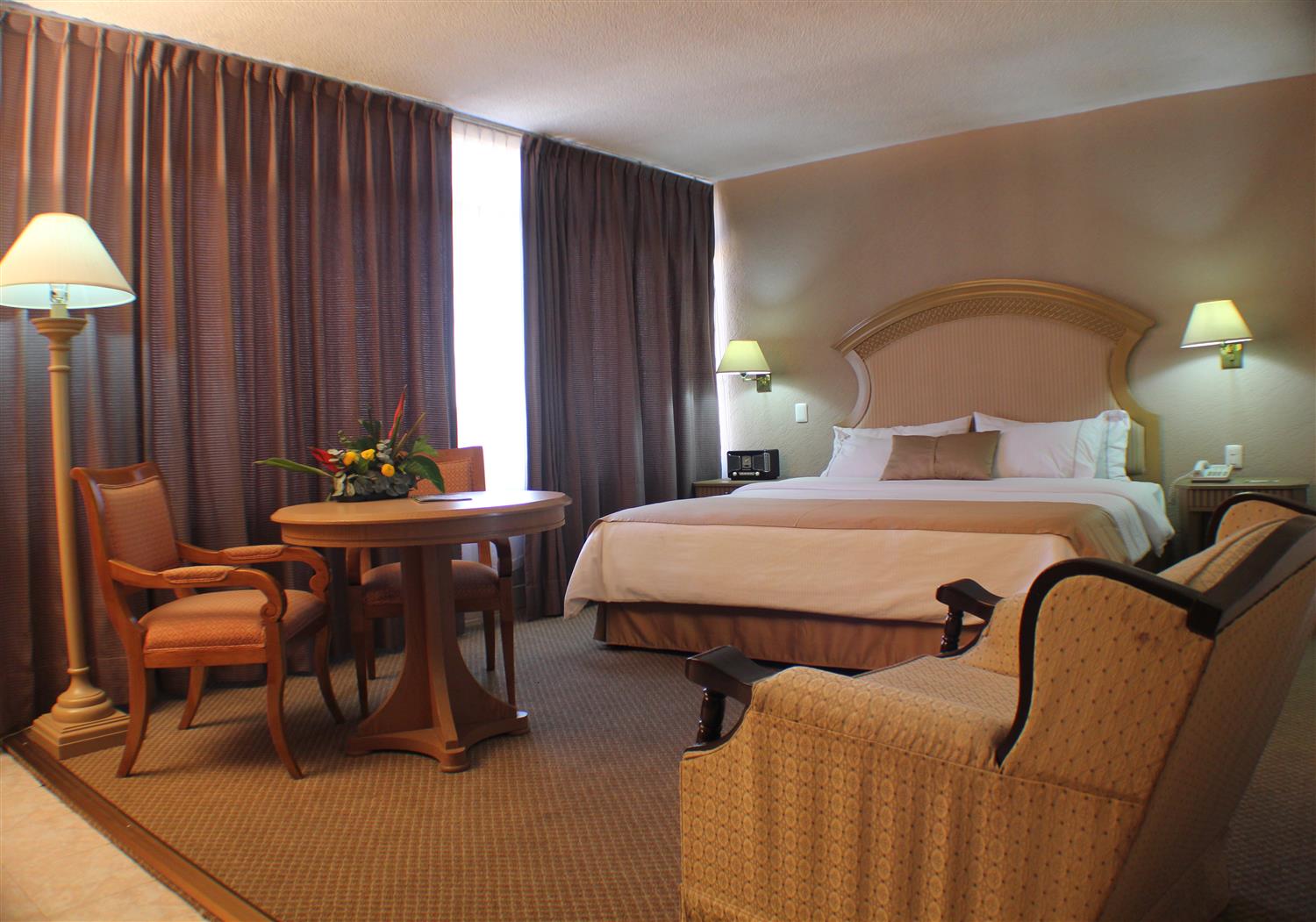 Best Western Plus Plaza Florida & Tower 22/55