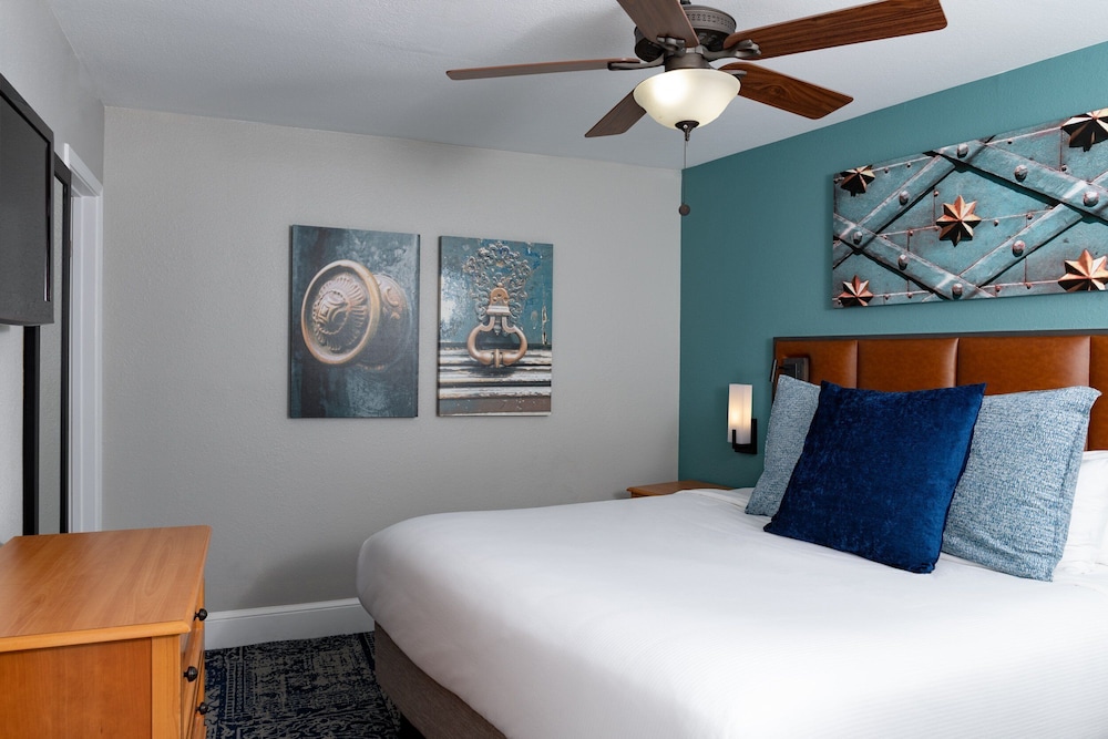 Club Wyndham Riverside Suites 10/36