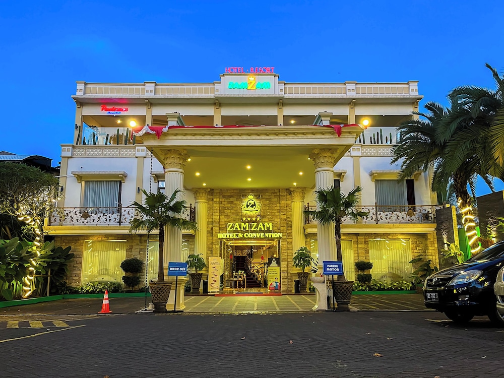 Zamzam Hotel and Convention Batu Powered By Archipelago in BATU