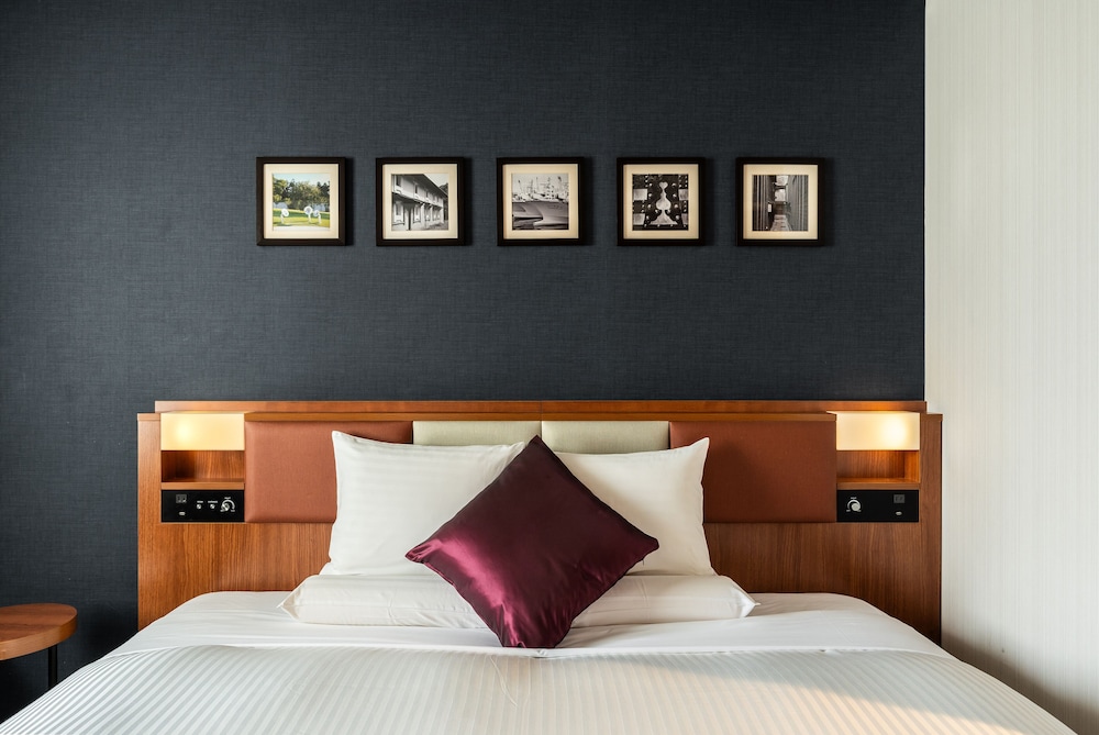 Renovated, Standard, King Bed