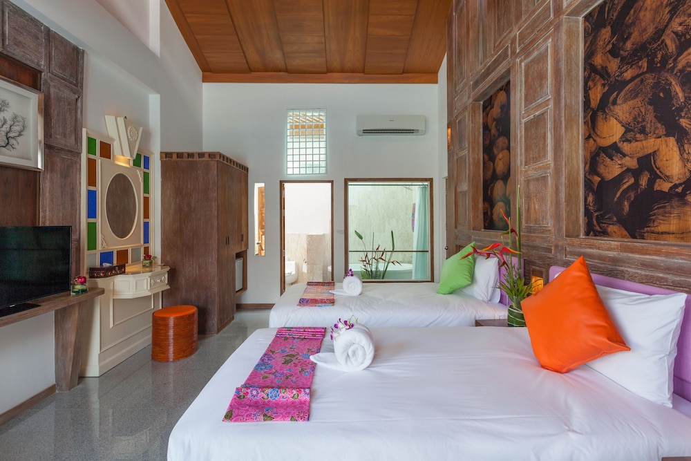The Samui Beach Resort 25/75