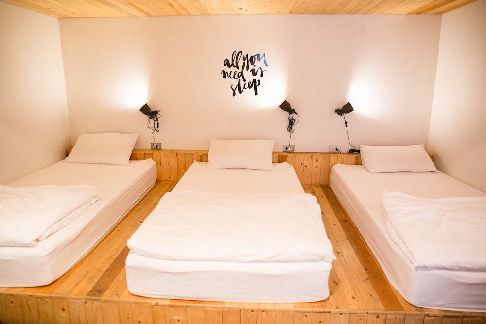 Movylodge Hostel 34/70