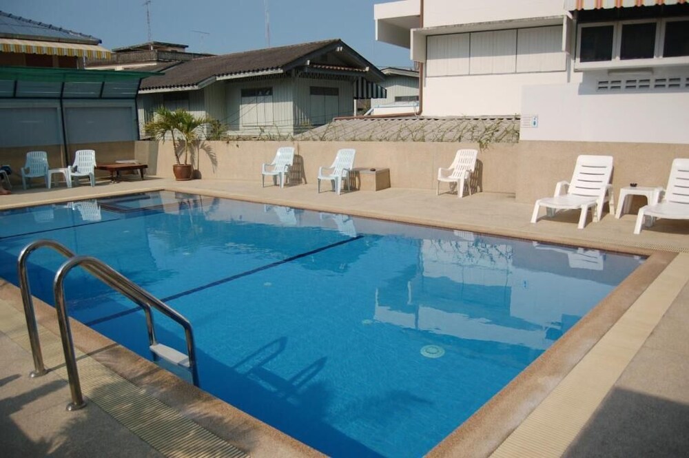 Baan Manthana Hotel 36/50