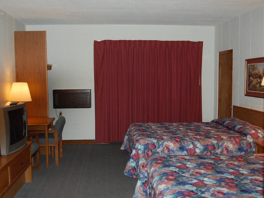 Wrangler Inn Mobridge 5/38