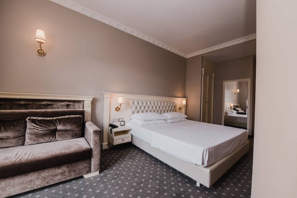 Lot Boutique Hotel 8/37