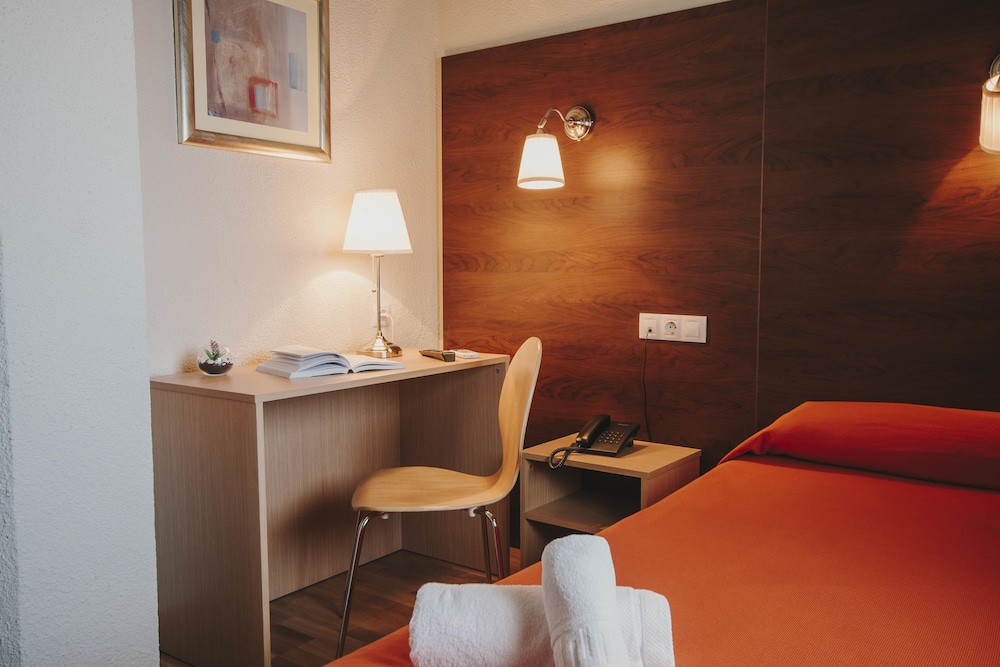 Hotel Embajador 27/42