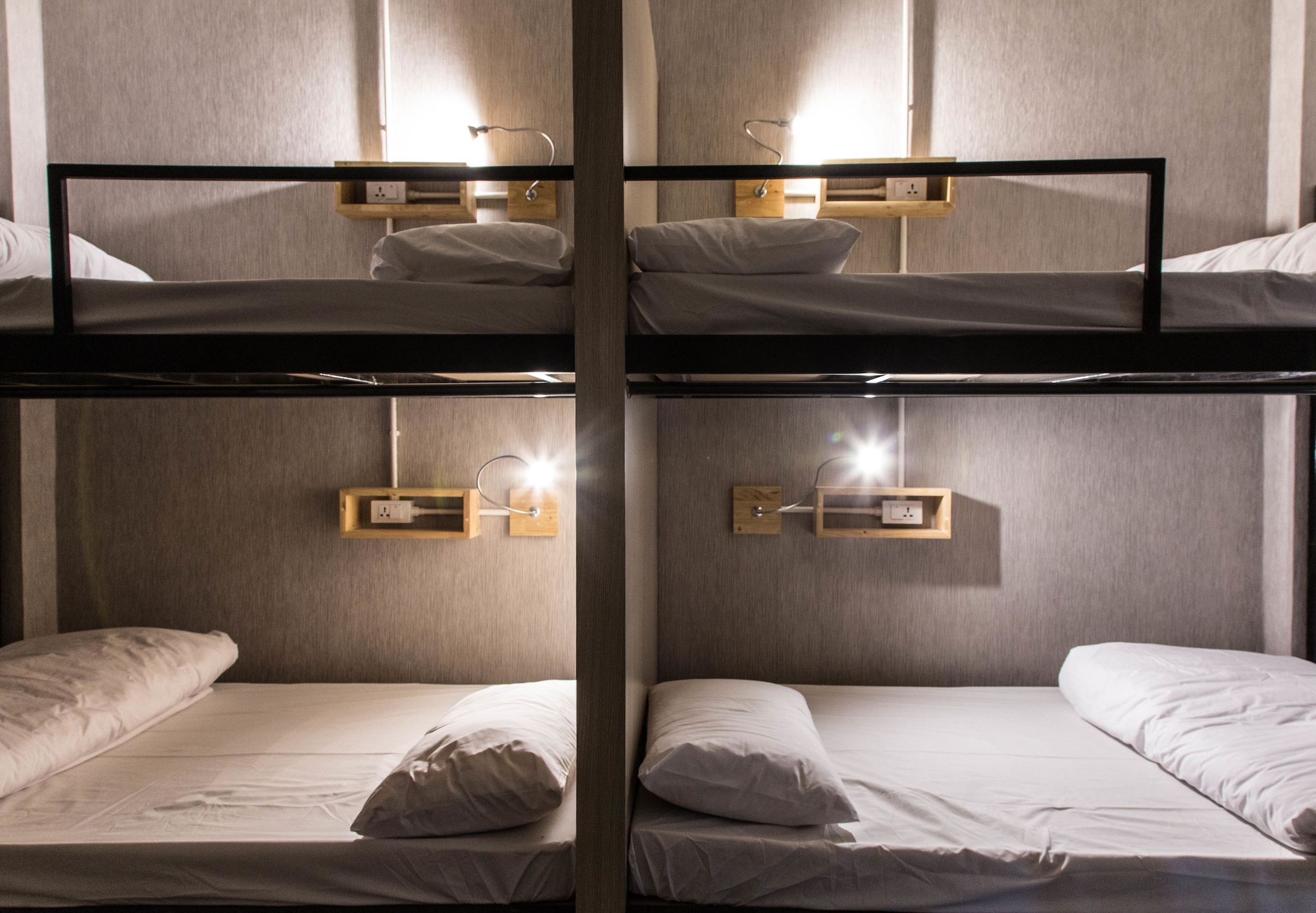 غرفة عائلية رباعية بأسرّة بطابقين، Connect Hostel 2/7