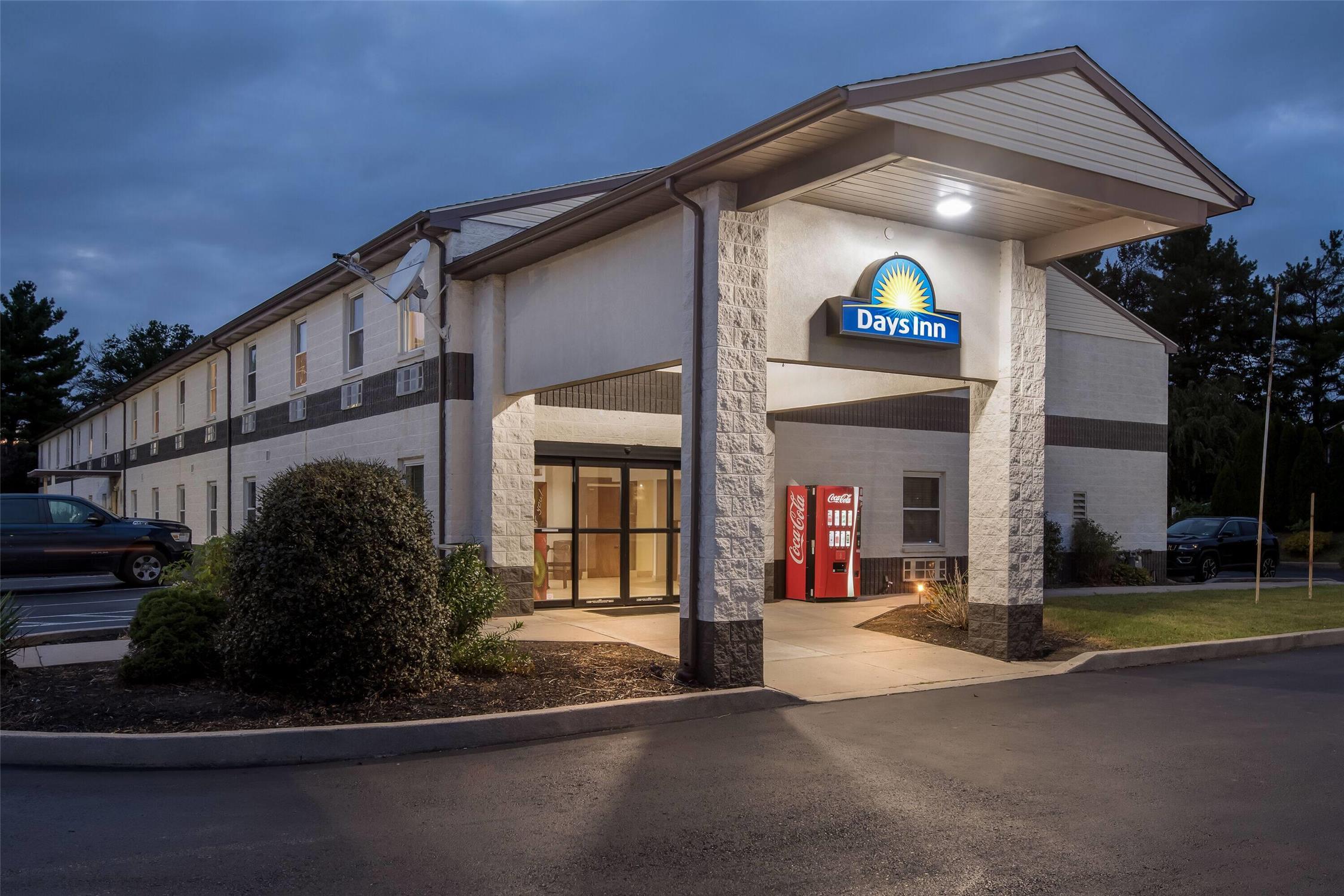 Days Inn By Wyndham Lancaster PA Dutch Country 30/36