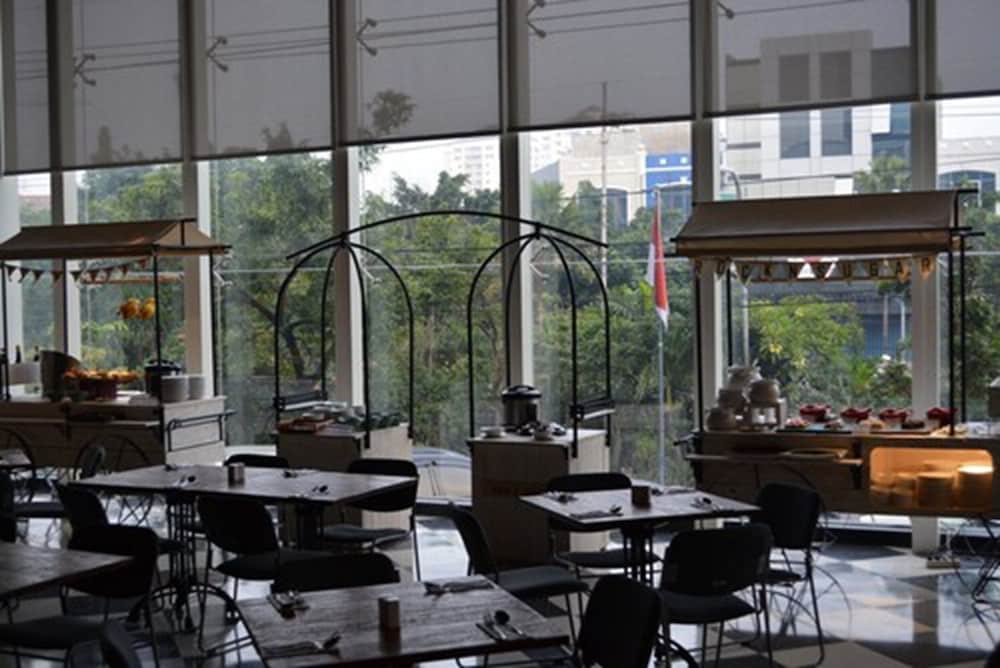 Luminor Hotel Jemursari 41/52