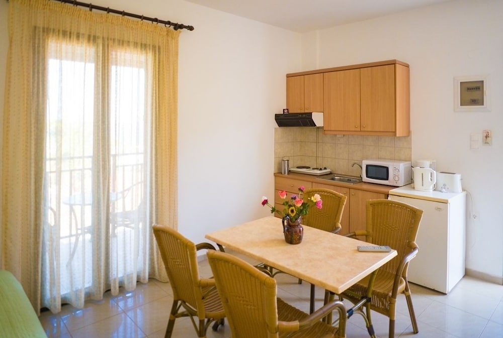 Mariamare Apts 24/36