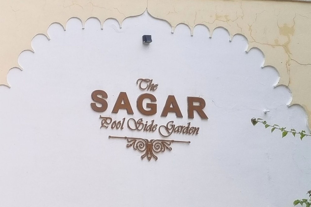 HOTEL LABH GARH PALACE 12/55