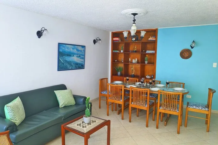 Apartamentos Familiar Cerca al Mar 9/18