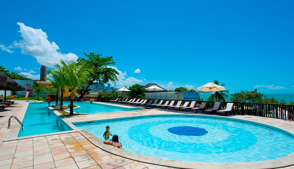 D Beach Resort 20/50