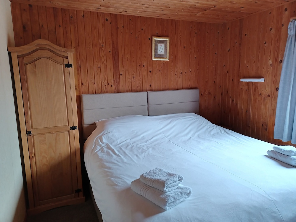 Green View Lodges 15/55