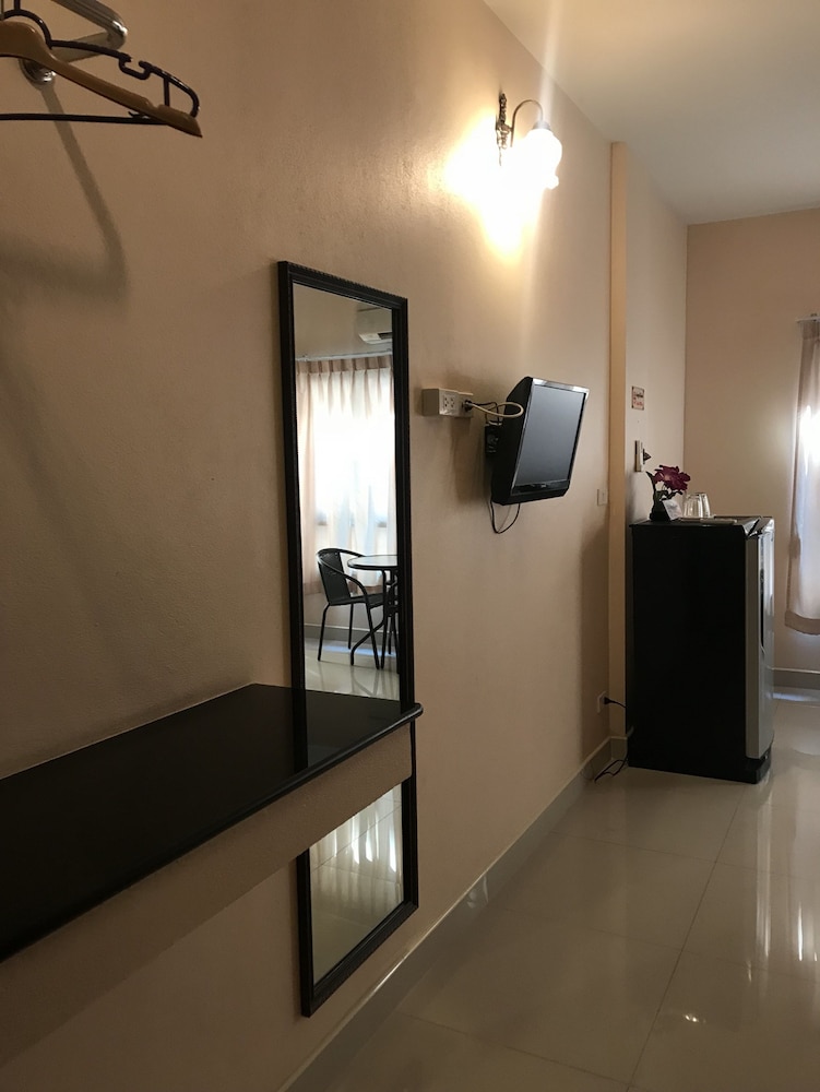 Ton Thong Resort Hotel 17/40
