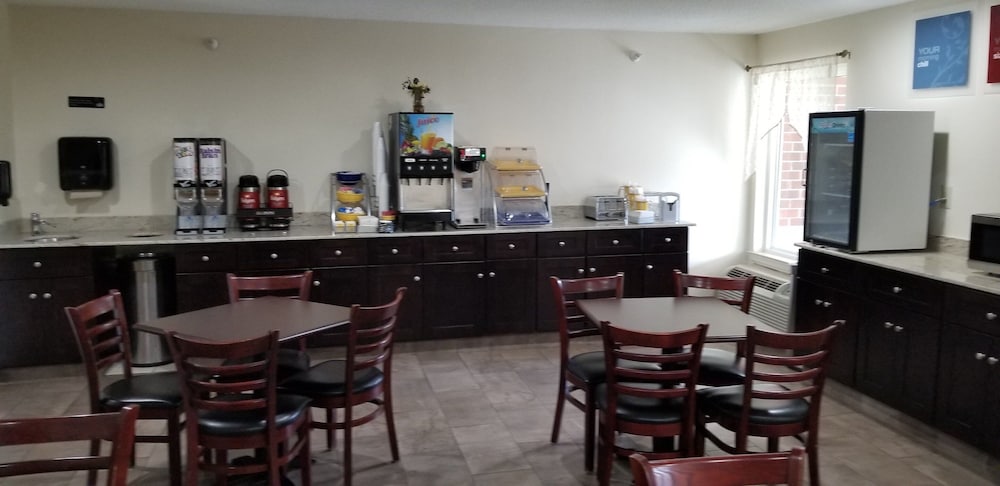 Red Roof Inn Leesburg 25/34