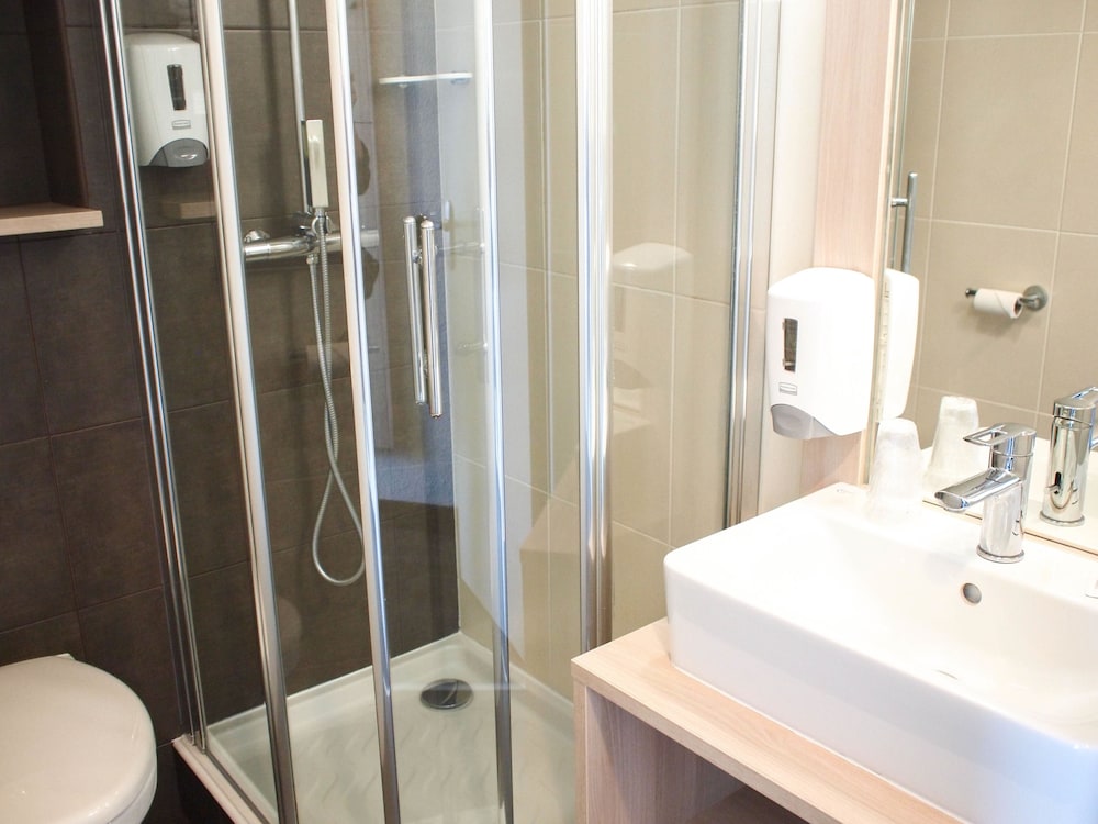 Hotel Inn Design Resto Novo Alencon 52/55