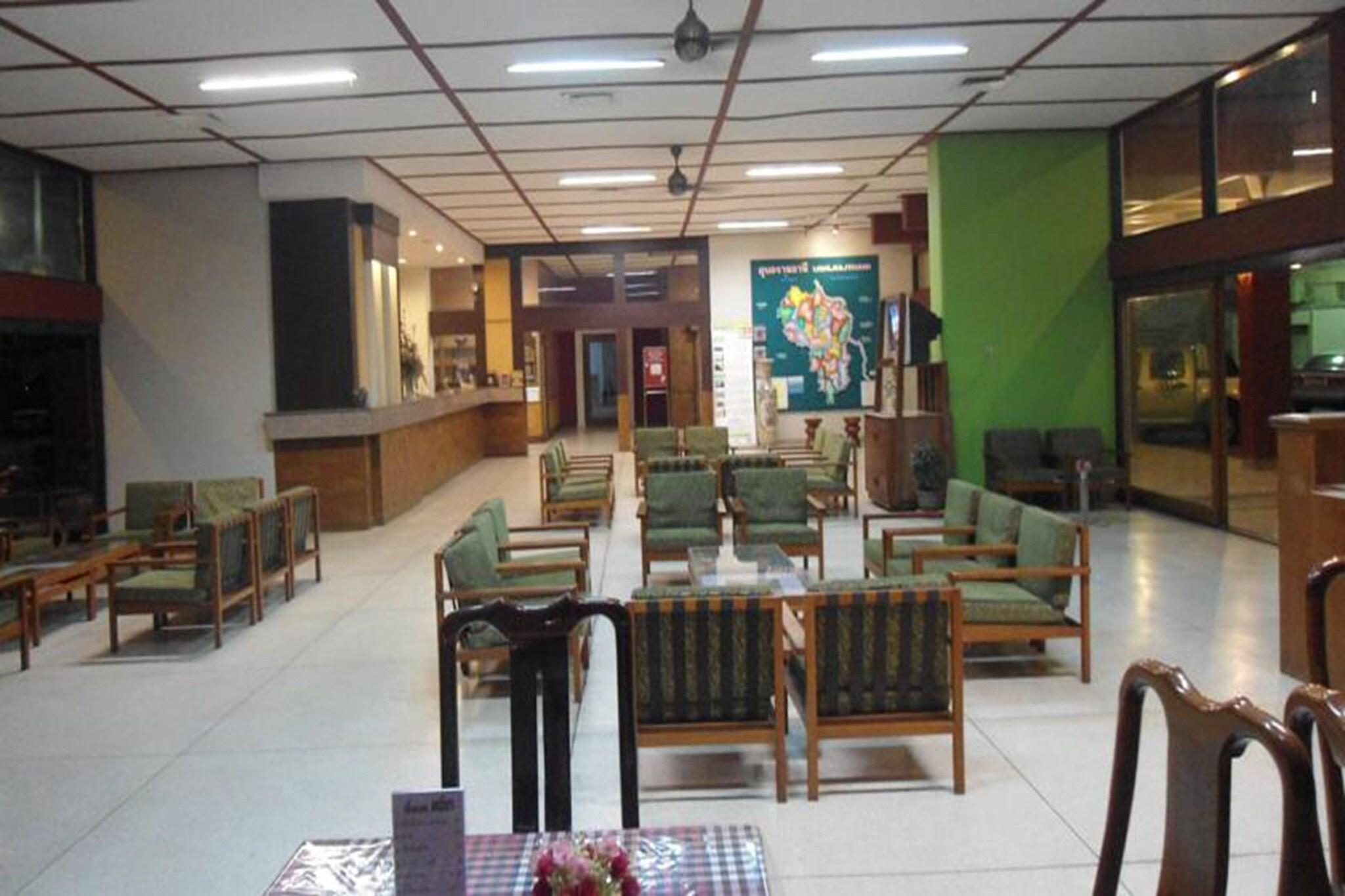 Ubon Hotel 19/20