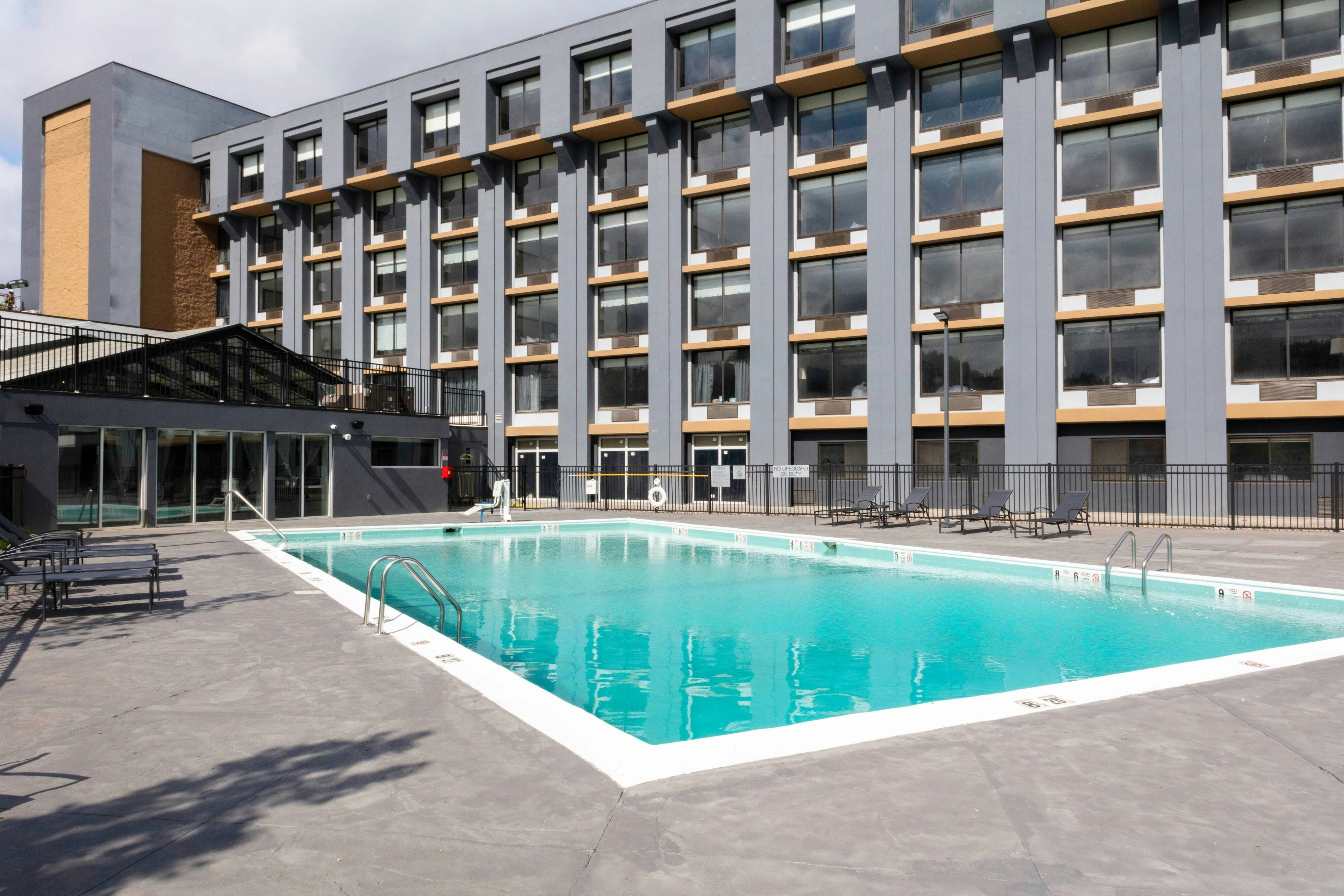 Fairfield Inn & Suites by Marriott Springfield Enfield 3/23