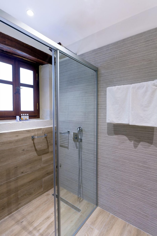 Casa Moazzo Suites and Apartments 58/59