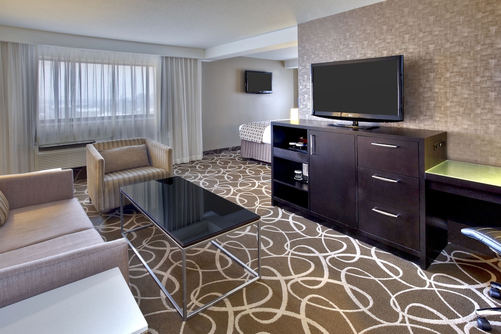 Crowne Plaza Kitchener Waterloo 33/74