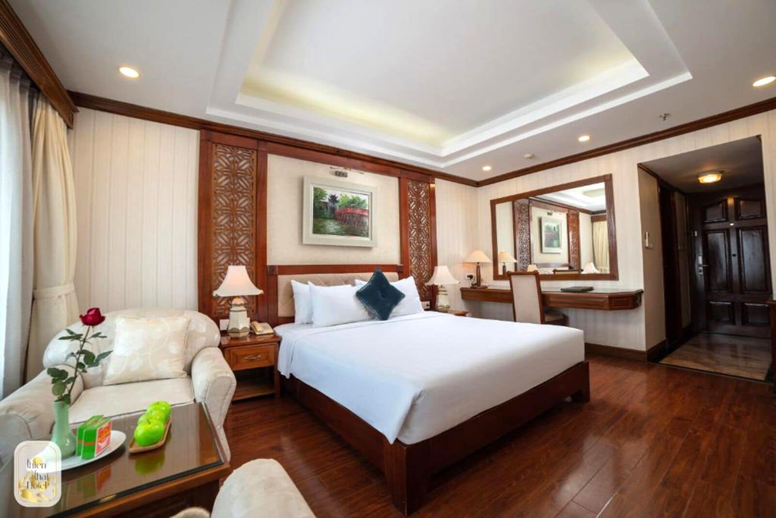 DELUXE, DOUBLE OR TWIN BED, BALCONY