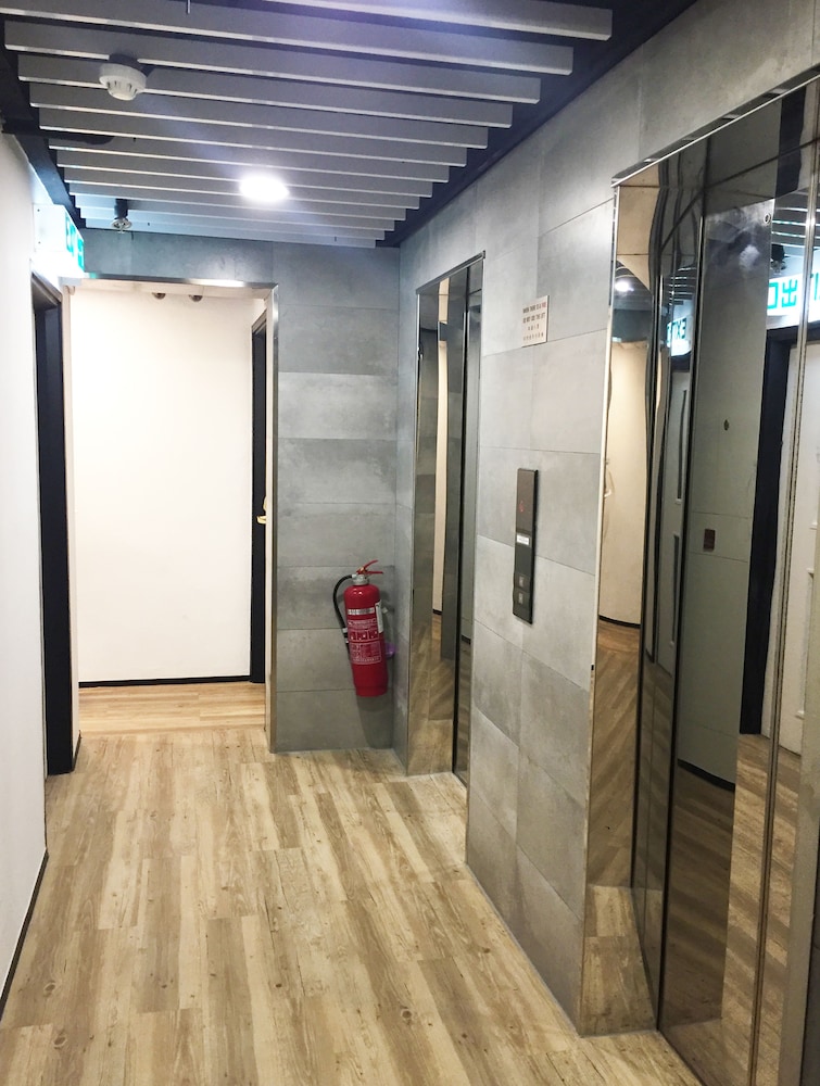 Yesinn Hostel @Yau ma tei 38/50