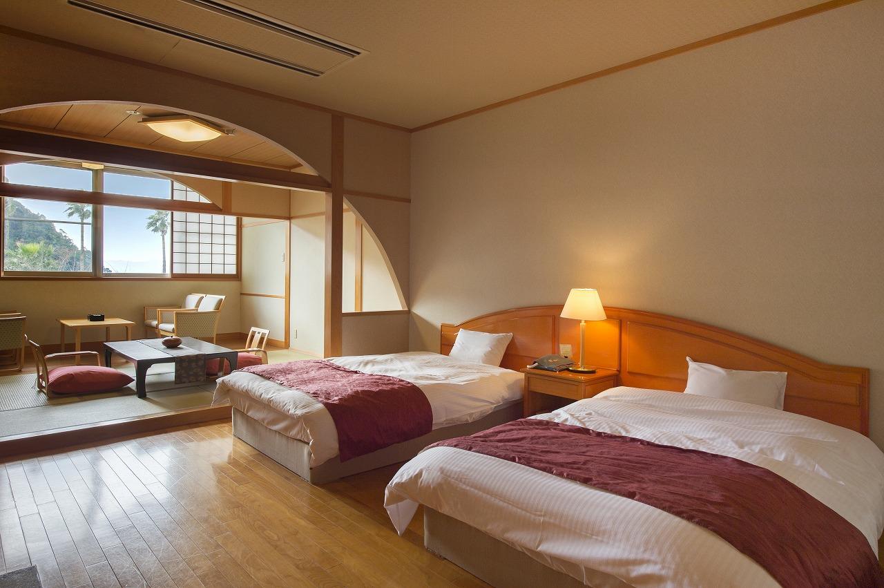Japanese Western, Mountain View, Ocean View, Main Building, Smoking Type Not Guaranteed