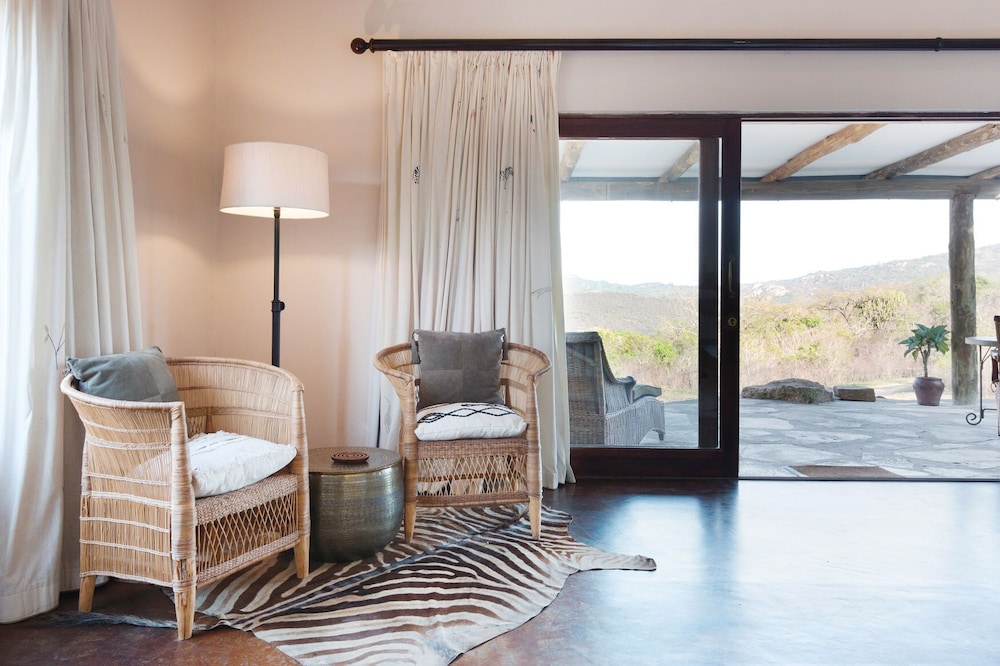 Tomjachu Bush Lodges 30/74