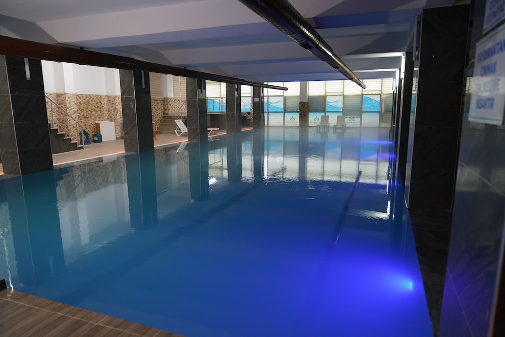 Cakir Termal Otel 8/19