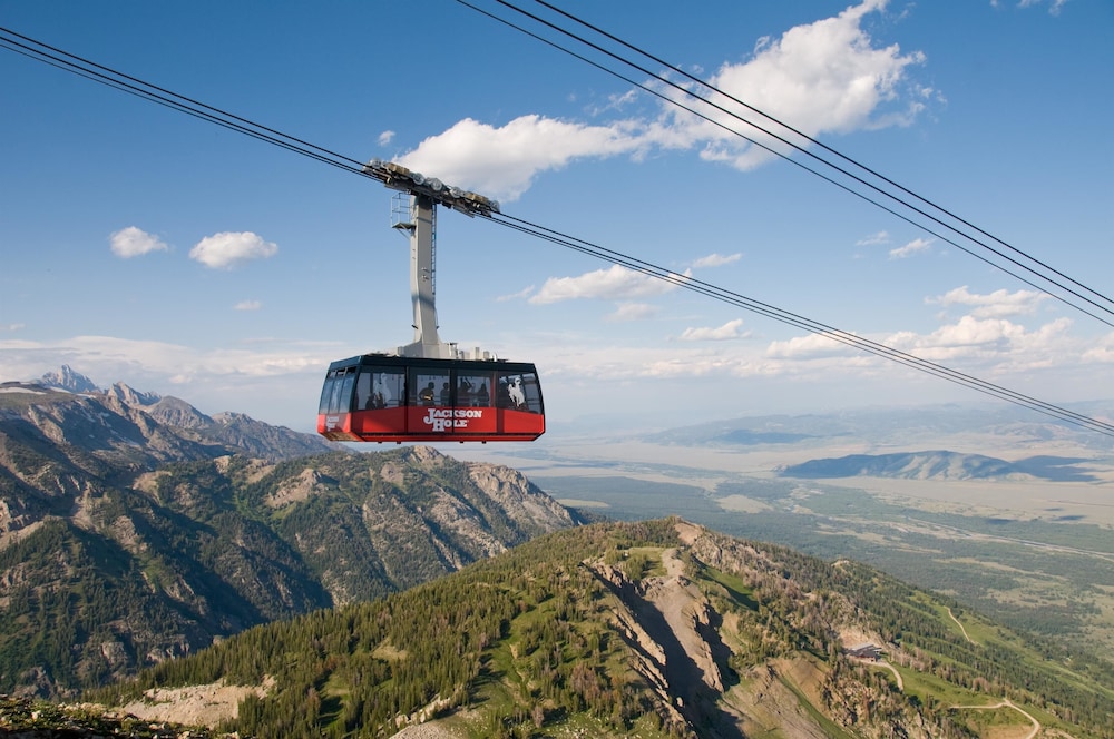 Teton Private Residences 39/50