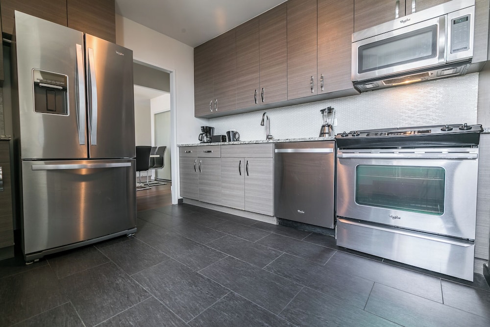NYC Luxe Rentals 3/50
