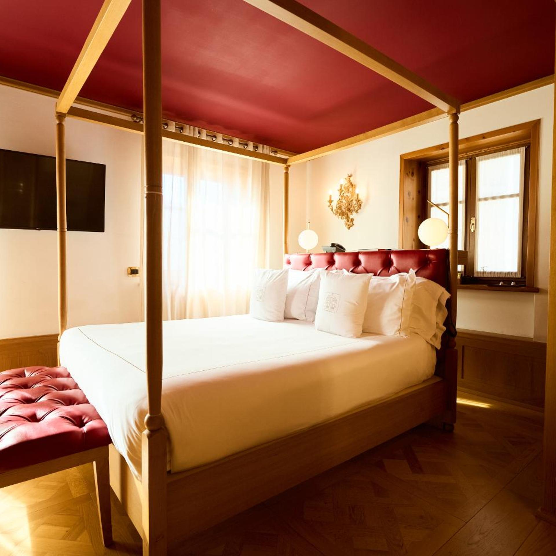 Motion, Superior, Double Bed, Ambra Cortina Luxury Fashion Boutique Hotel 10/10
