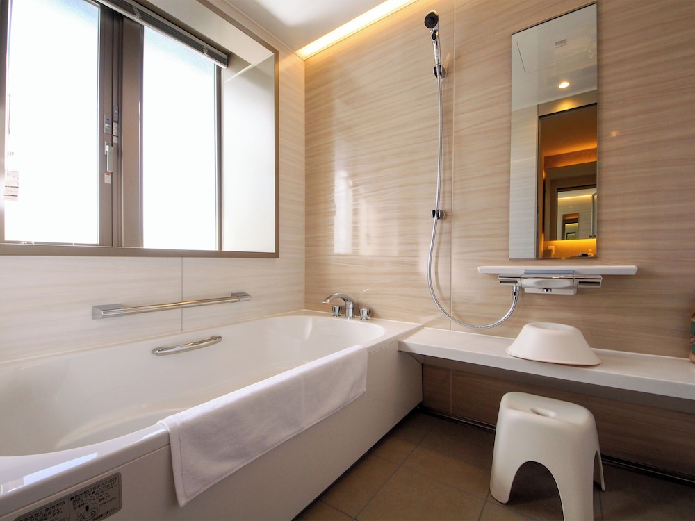 جناح جونيور بسريرين كوين، Hotel and Spa Gift Takayama 3/3