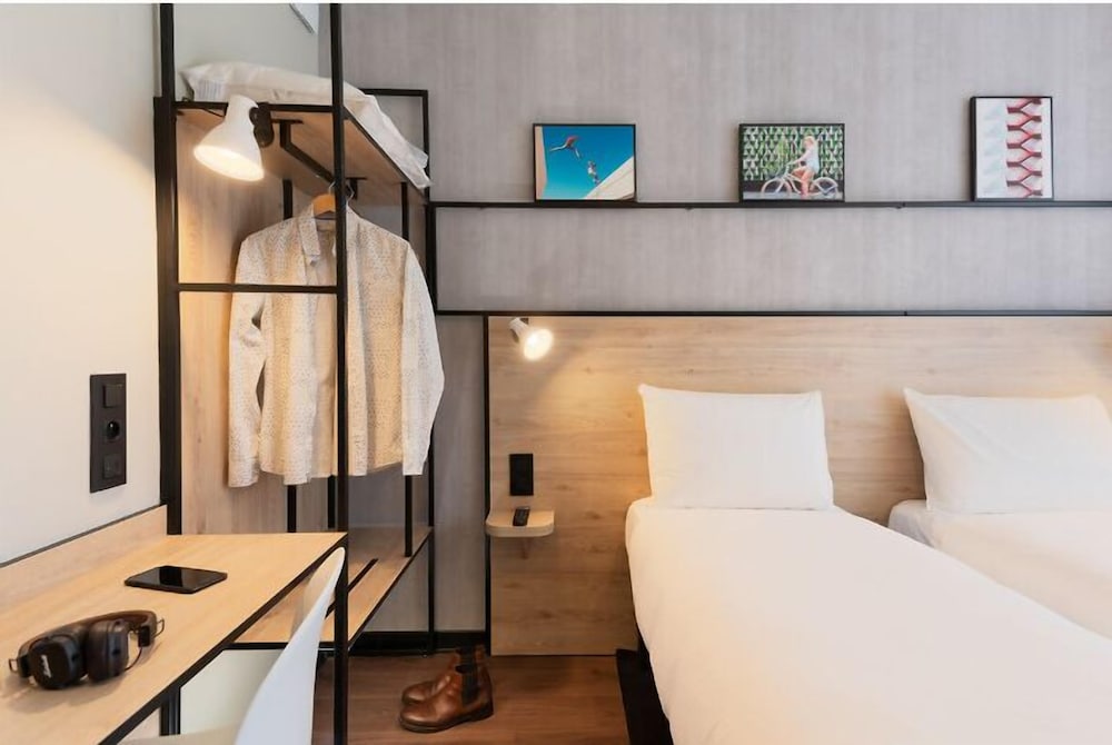 Ibis Acheres St Germain en Laye 14/55
