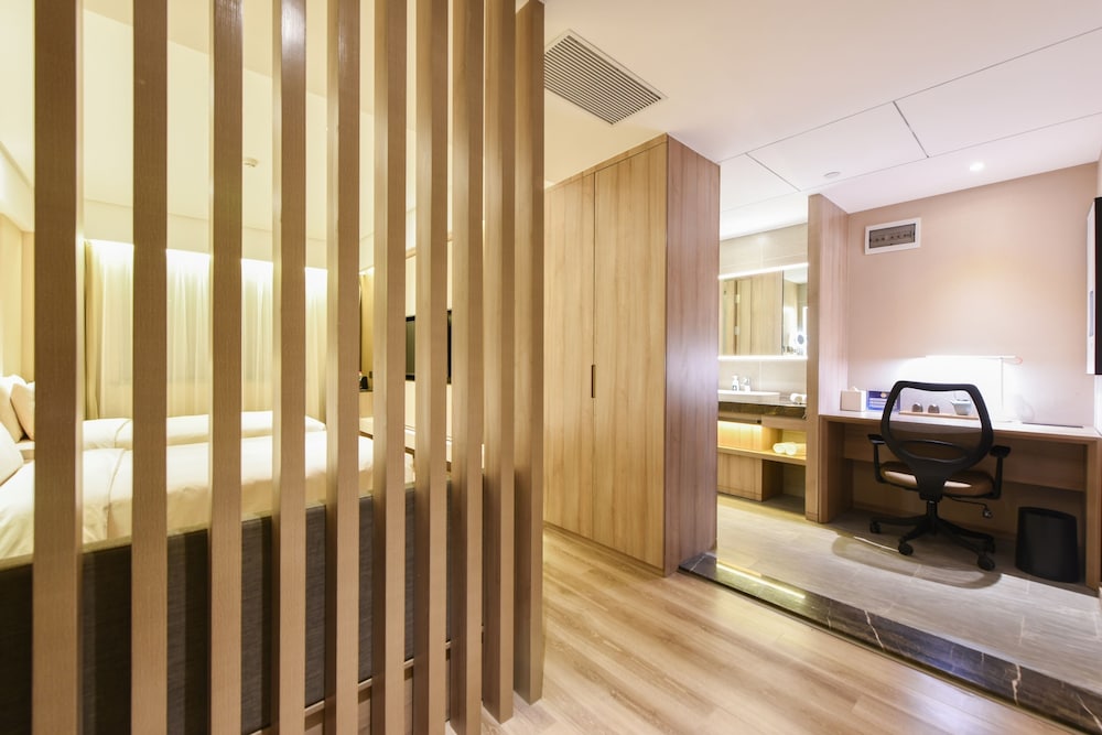 Atour Hotel (Langfang Xichang Road) 19/32
