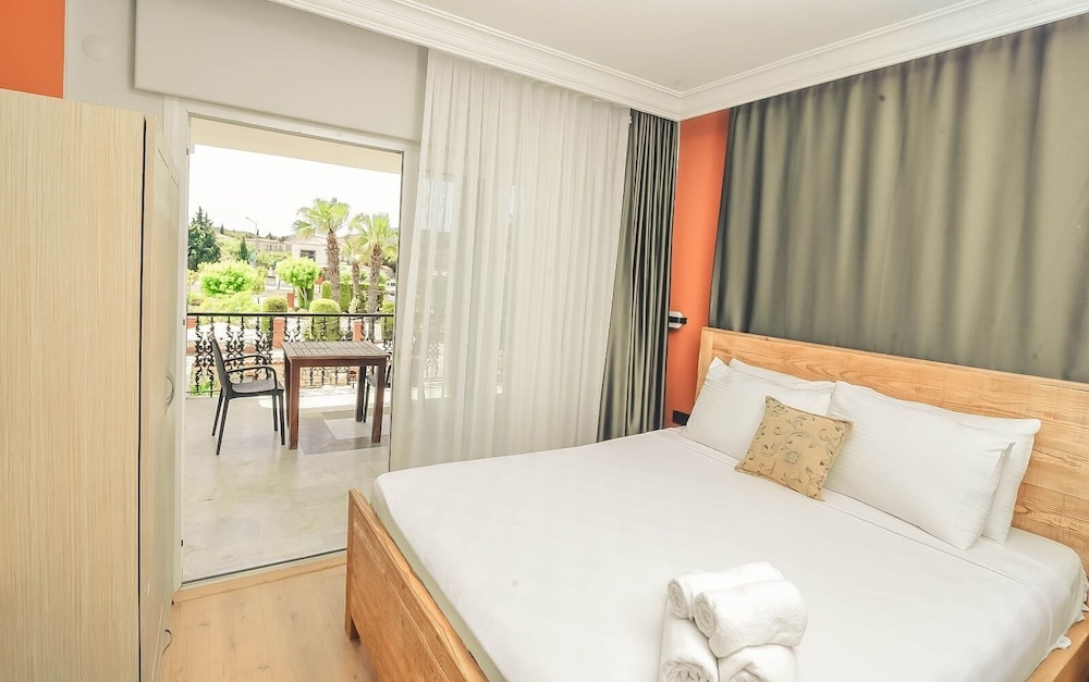 Gerence Otel 16/50