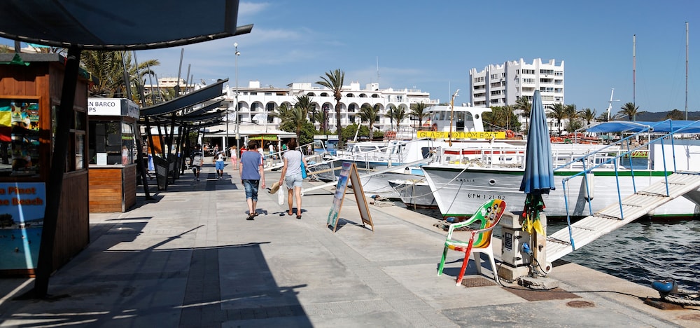 Bonito Ibiza by NCALMA Hotels 86/93