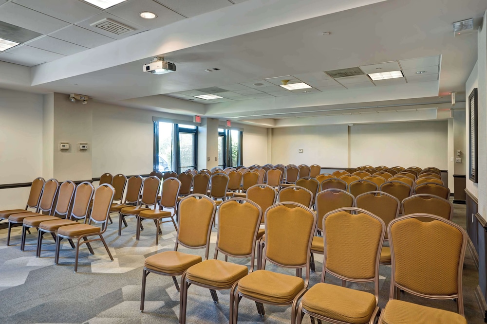Hyatt Place Baltimore/Bwi Airport 56/67